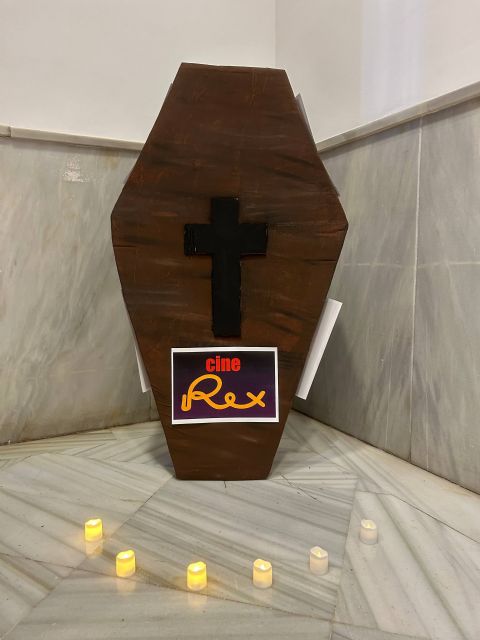 El Pleno del Ayuntamiento de Murcia consuma el cambio de uso del histórico Cine Rex pese al clamor ciudadano y la oposición social