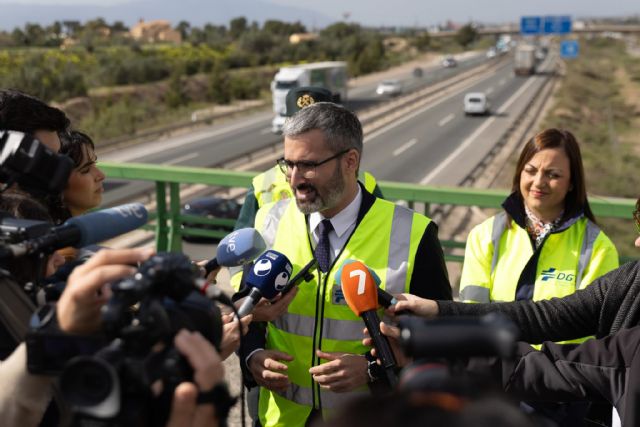 Lucas apela a la prudencia y responsabilidad de los conductores ante los 825.000 desplazamientos previstos en las carreteras de la Región de Murcia durante Semana Santa