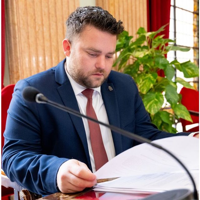 'El PP no cumple los acuerdos aprobados para pedanías y dice que no son obligatorios'