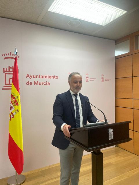 VOX: 'El servicio de estacionamiento sólo sirve para recaudar'