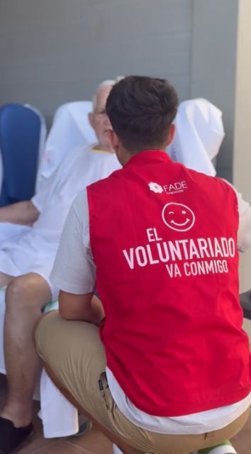 Estudiantes de UCAM Cartagena impulsan el apoyo emocional a mayores en el hospital del Rosell