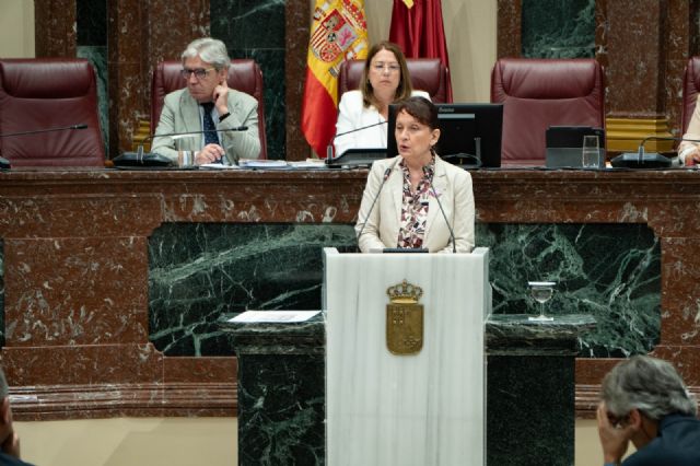 Podemos apunta a los vínculos del PP con Quirón en la trama de las prótesis del Servicio Murciano de Salud
