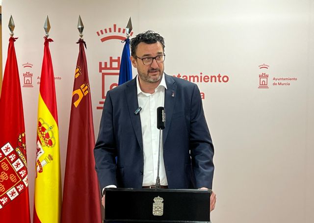 Ginés Ruiz: 'De cada diez euros que prometen, el PP apenas invierte cuatro, y luego dicen que gestionan bien'