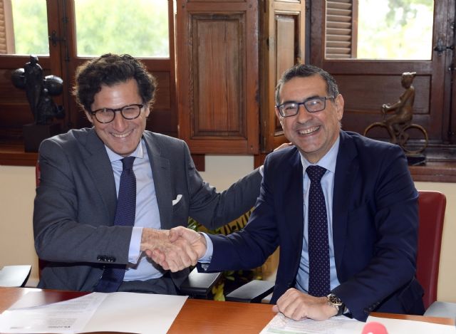 La Universidad de Murcia y el TSJ firman un convenio para colaborar en investigación y transferencia de conocimiento en RSC