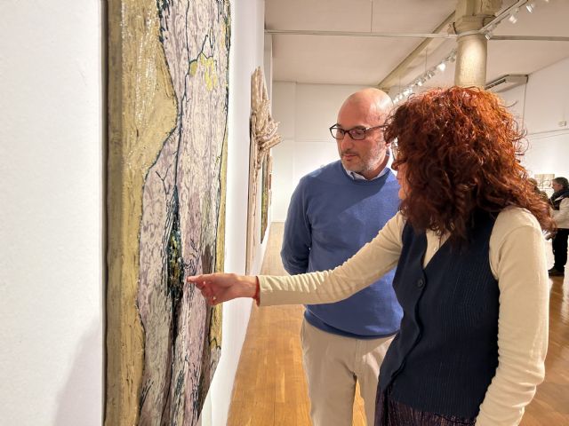 Silvia Viñao muestra 'Alquimias' en la Sala Alta del Almudí