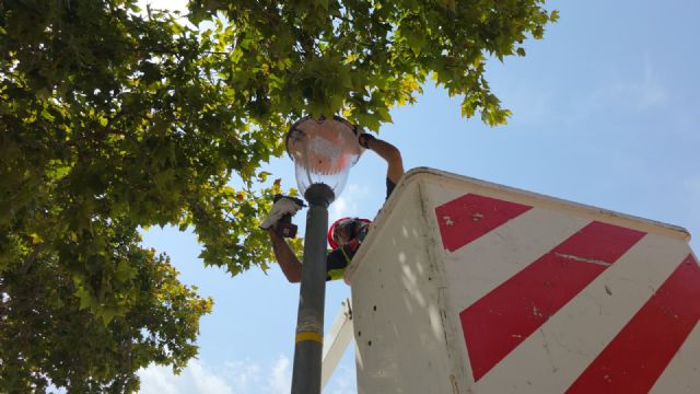 Patiño estrena 175 nuevas luminarias inteligentes que suponen un ahorro energético, económico y dota de mayor seguridad a los vecinos