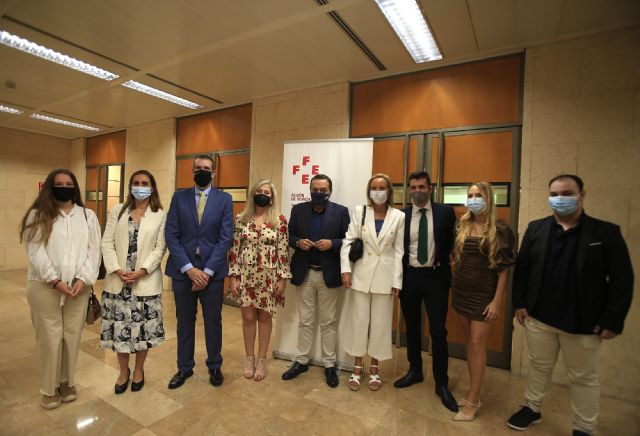 Estudiantes de la UCAM copan los premios de la Asociación Empresarial de Oficinas de Farmacia
