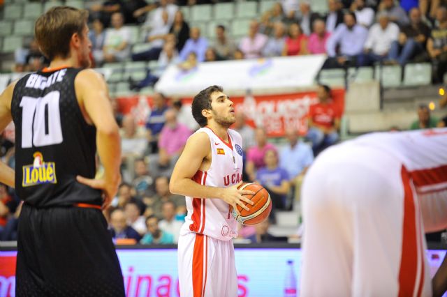 Emilio Martínez jugará cedido en el Igualatorio Cantabria Estela