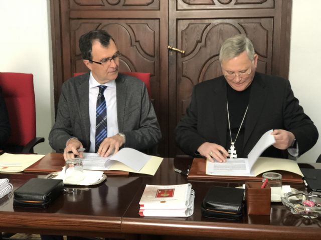 El Ayuntamiento y Cáritas se unen para prestar ayuda humanitaria a las víctimas del tifón de Filipinas