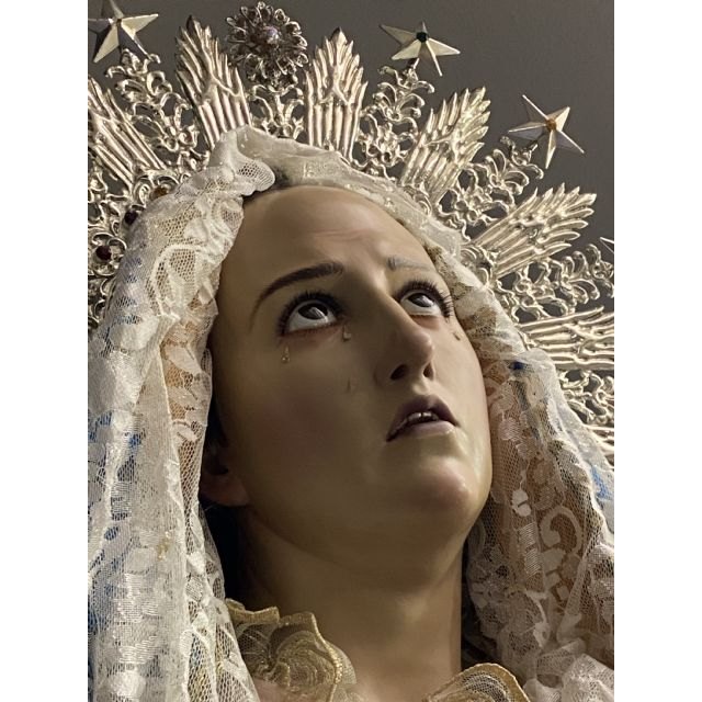 Cofradías: a dos meses