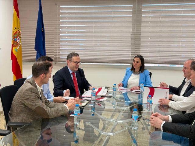 Rubira se reúne con responsables de la Asociación Nacional de Industrias de la Carne de Espa&ntilde;a para reforzar la colaboración con el sector