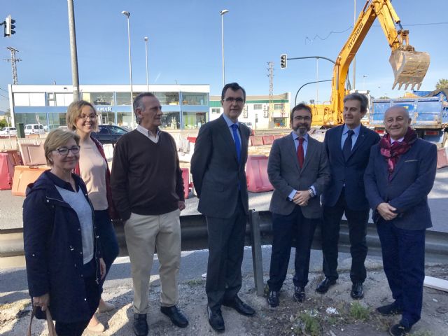 Más agilidad en los accesos a Beniaján con la construcción de una nueva rotonda en el cruce de Cuatro Caminos