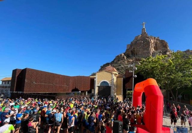 Deporte, la Huerta y patrimonio cultural se dan la mano en la Carrera Popular 'Tres Castillos a Monteagudo' del 3 de mayo