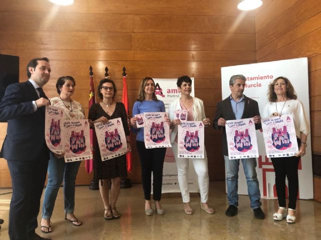 La XIV Fiesta Solidaria del Cáncer de Mama de la Asociación Amiga se celebra el próximo viernes