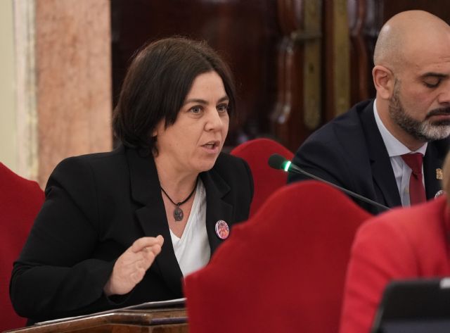 El Grupo Socialista alerta de que el Gobierno del PP compromete la seguridad del EMAVI al abrir su servicio de préstamo de libros a toda la ciudadanía
