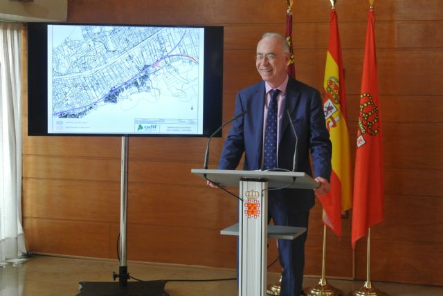 Una senda verde, ciclable y peatonal unirá las pedanías de Los Dolores y Alquerías por la antigua vía del ferrocarril