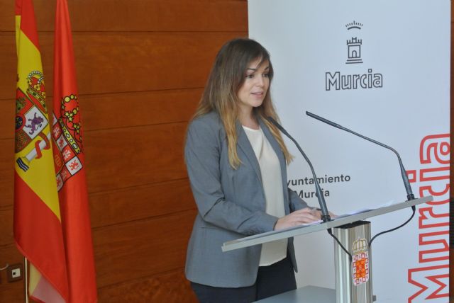 Sanidad colabora con tres asociaciones que trabajan en la reinserción de personas con problemas de adicción