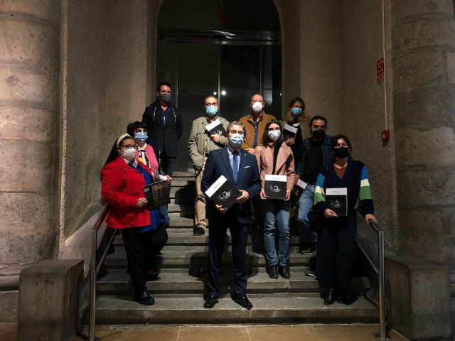 La revista Almudí homenajea al pintor Marcos Amorós