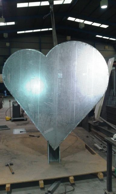 La Junta Municipal de Nonduermas instalará en la Ermita de Burgos un Corazón Solidario