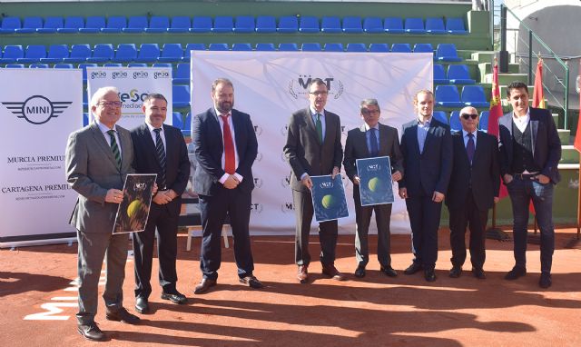 Antonio Saura, presidente de la asociación deportiva, ha presentado el calendario de actividades para conmemorar los 100 años de historia de la entidad entre los que destacan la publicación de un libro y la proyección de un documental