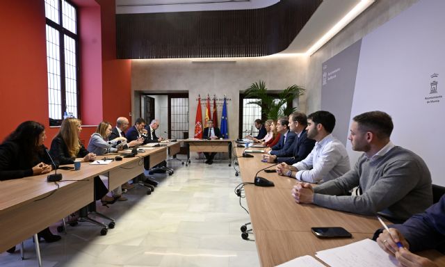 Murcia recupera la normalidad tras el apagón y todos los servicios municipales funcionan sin incidencias