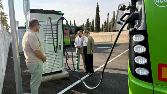 Infraestructuras culmina en Alcantarilla la instalación de los puntos de recarga para los nuevos autobuses eléctricos de Movibus