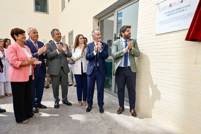 López Miras inaugura el Centro de Habilidades Clínicas Cirujana Do&ntilde;a Jamila, que mejorará la formación práctica de 3.000 estudiantes de la UMU