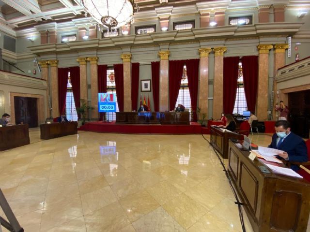 El Pleno aprueba por unanimidad las ordenanzas fiscales que permitirán que los hosteleros no paguen nada por instalar sus terrazas en el primer semestre de 2021