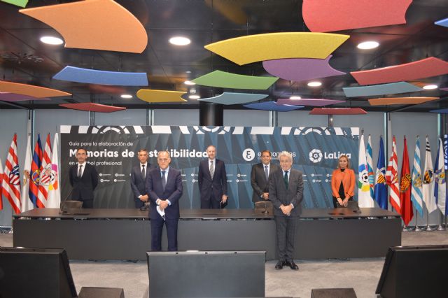 Investigadores de la UMU colaboran en la 'Guía para la elaboración de Memorias de Sostenibilidad' para LaLiga, de la mano del Consejo General de Economistas de España