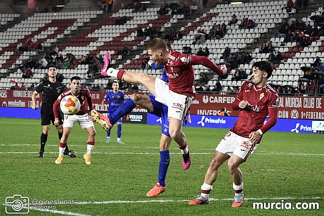 El Real Murcia despide el año con una sólida victoria ante el Europa (3-1)