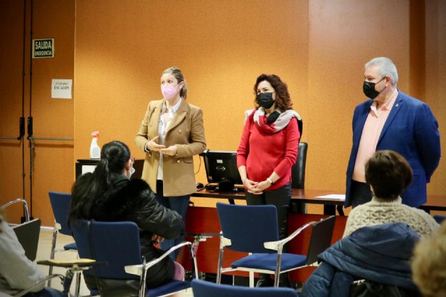 15 personas en riesgo de exclusión social mejorarán su empleabilidad gracias al proyecto impulsado por los servicios de Empleo y Vivienda