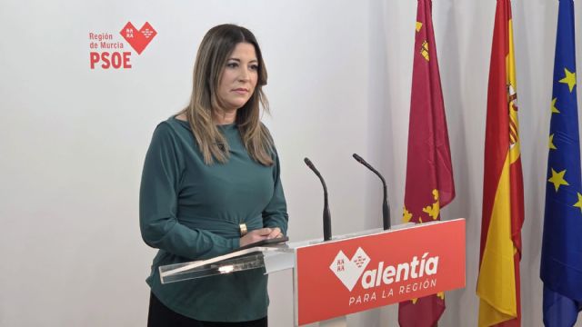 'Se consuma la infamia': El PSOE denuncia que López Miras pone al frente de Salud a la máxima responsable del SMS durante la trama de las prótesis
