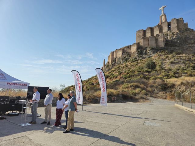 El Ayuntamiento realiza un estudio con georradar en el Castillo de Monteagudo e identifica cuatro áreas de potencial arqueológico