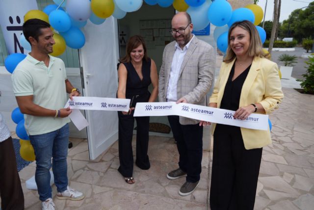 Política Social acompa&ntilde;a a Asteamur en la inauguración de su nueva sede en Águilas que permitirá ampliar la atención especializada a las personas con autismo y a sus familias