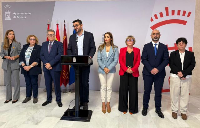 Ginés Ruiz: 'Este presupuesto es una ficción contable con el que el PP vuelve a reciclar proyectos, endeudar al Ayuntamiento y renunciar a transformar Murcia'