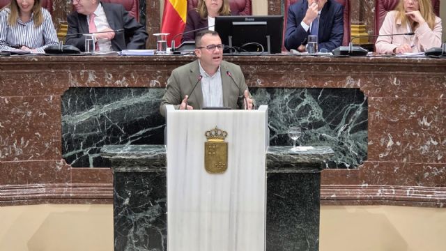 Fernando Moreno: 'El Gobierno de López Miras, acorralado, ha montado un paripé para intentar desviar la atención y librarse de la presión social respecto al Consorcio de Bomberos'