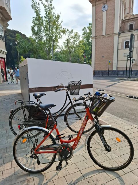 El Ayuntamiento de Murcia presenta el reto ´Murcia muévete´, con el que podrás ganar premios por pedalear, caminar o usar el transporte durante el mes de septiembre