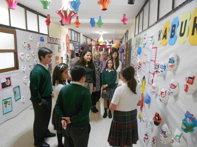 El colegio Santa María de la Paz celebra su semana cultural dedicada a Japón