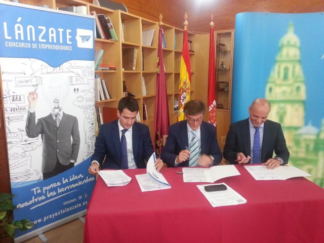 Nuevas oportunidades para los emprendedores del municipio con otra edición del concurso 'Lánzate Murcia 2014'
