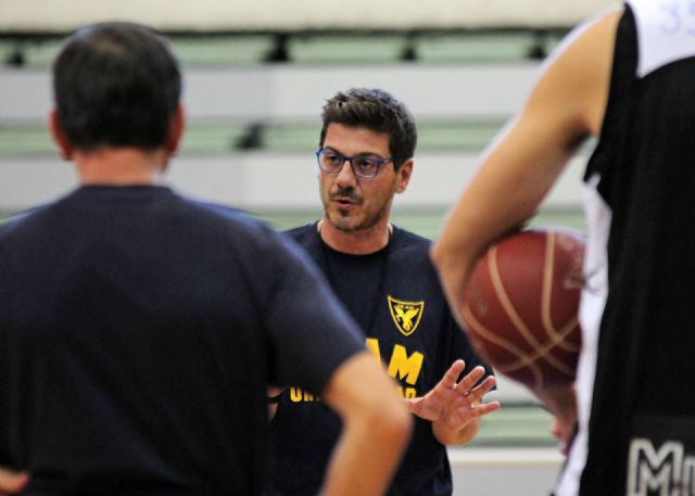 Fotis Katsikaris coge el timón del UCAM Murcia CB