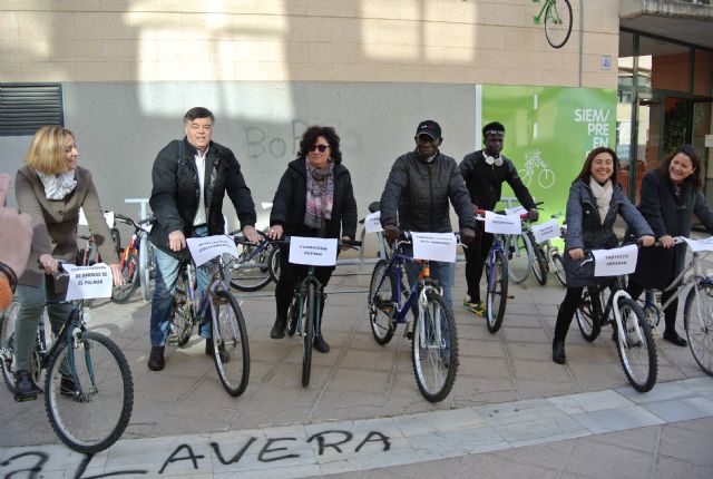 El proyecto Recicleta permite restaurar 17 bicicletas para donarlas a seis ONG´s del municipio