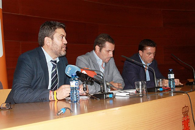 Ciudadanos califica de «burla a los murcianos», el aplazamiento de la reunión de la sociedad Murcia Alta Velocidad 24 horas después de las elecciones