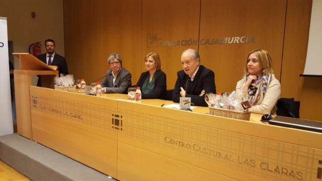 El Ayuntamiento de Murcia apoya el programa ´Emplea´ destinado a personas  con dificultad para la inserción laboral