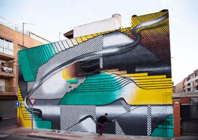 Un espectacular mural de Ángel Toren pone el broche de oro al primer año de existencia de la Oficina Municipal del Grafiti