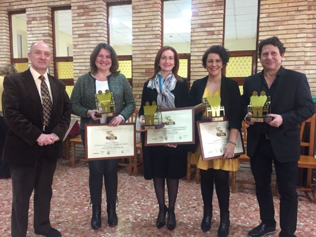 El Instituto Universitario de Investigación del Envejecimiento, galardonado en la II edición del Premio EÓN