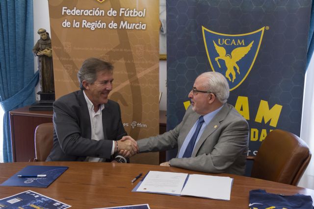 Los eSports llegan a la Federación de Fútbol de la Región de Murcia de la mano de la UCAM