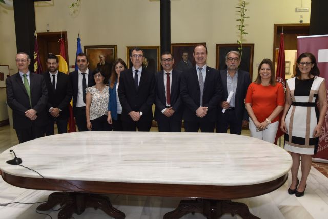 Investigadores de la Universidad de Murcia sacarán a la luz la historia que guarda el yacimiento de San Esteban