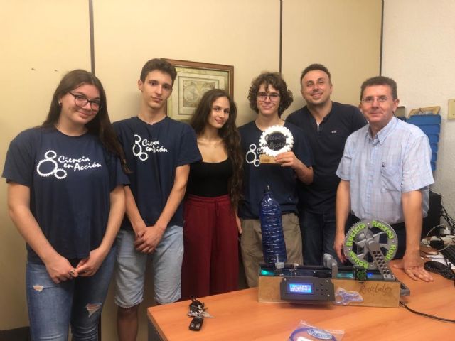 El certamen de divulgación Ciencia en Acción premia al proyecto Reciclator 3D, liderado por un investigador de la UMU