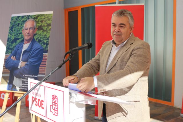El PSOE homenajea al compañero socialista Sebastián Peñaranda, exalcalde pedáneo de Guadalupe