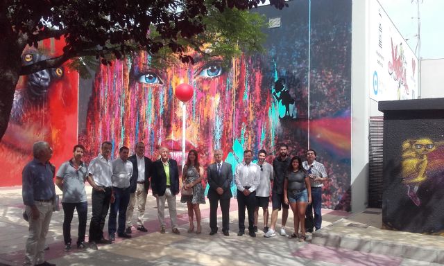 21 nuevos murales decoran Murcia gracias a la iniciativa 'De la calle al museo'